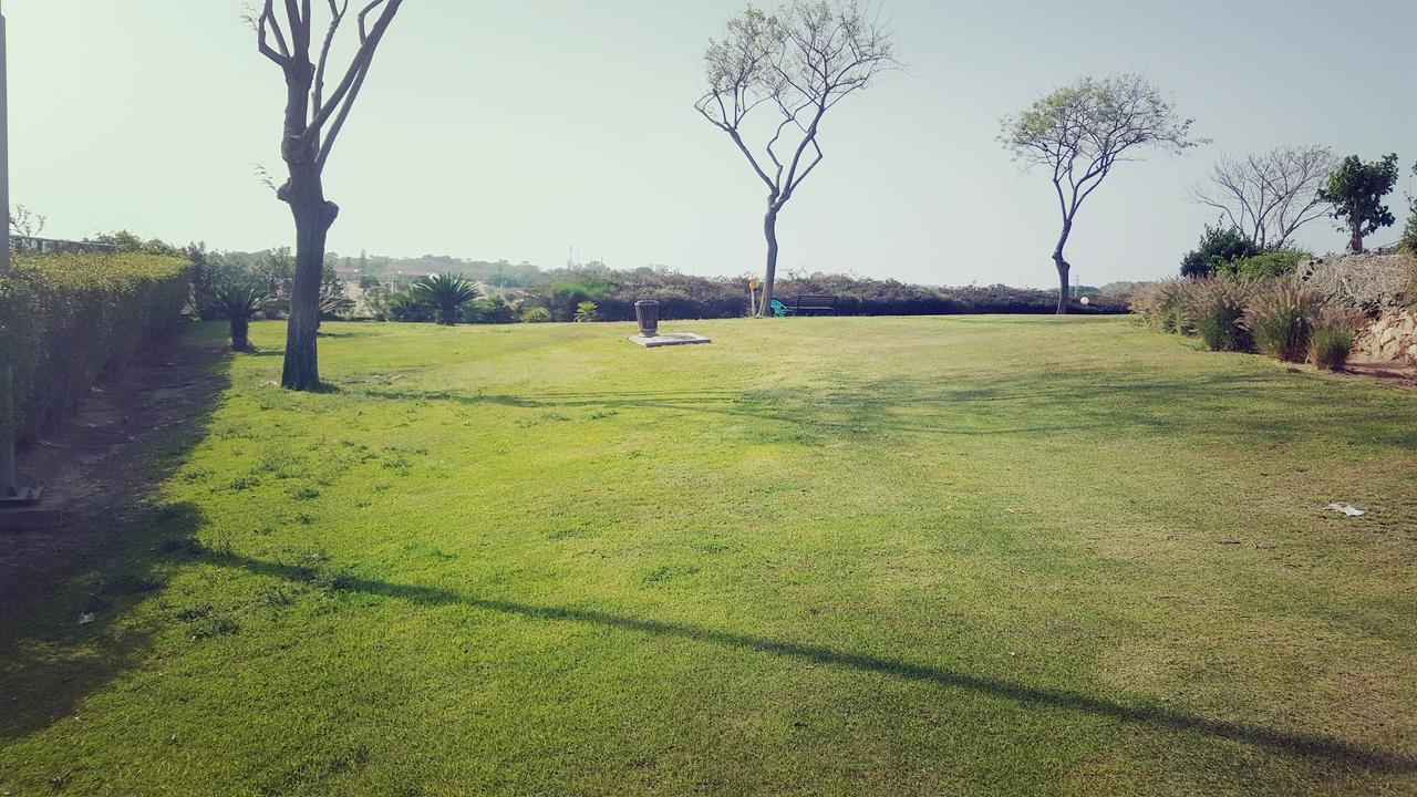 Neot Golf, Ziv'S Place Caesarea Exterior foto