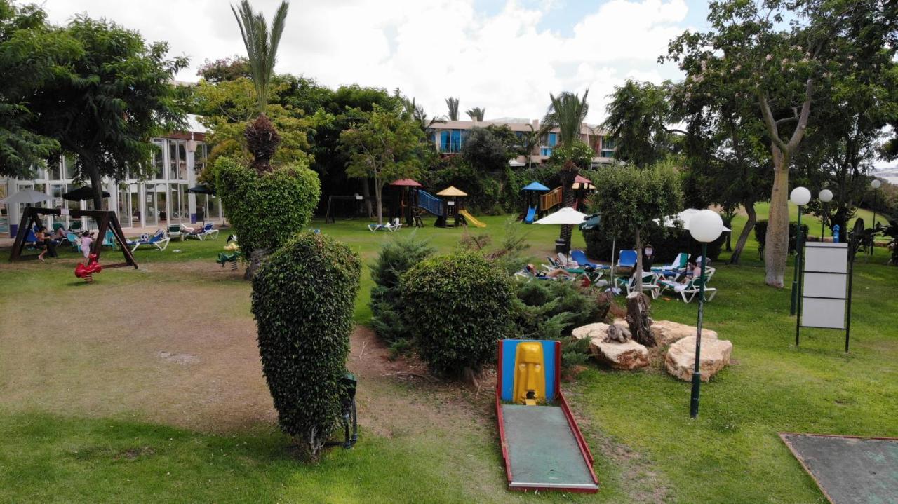 Neot Golf, Ziv'S Place Caesarea Exterior foto